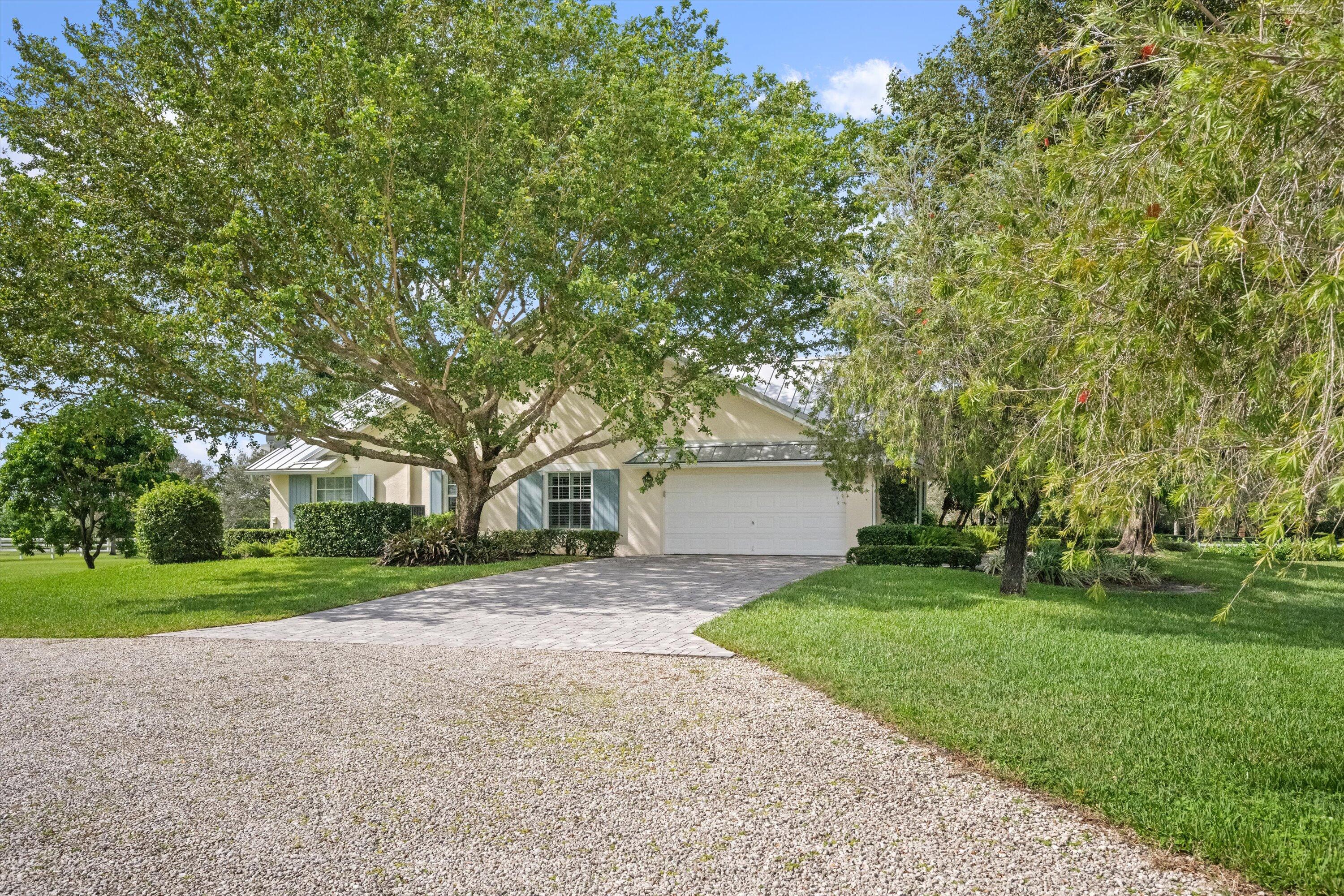 15416 Sunnyland Lane
