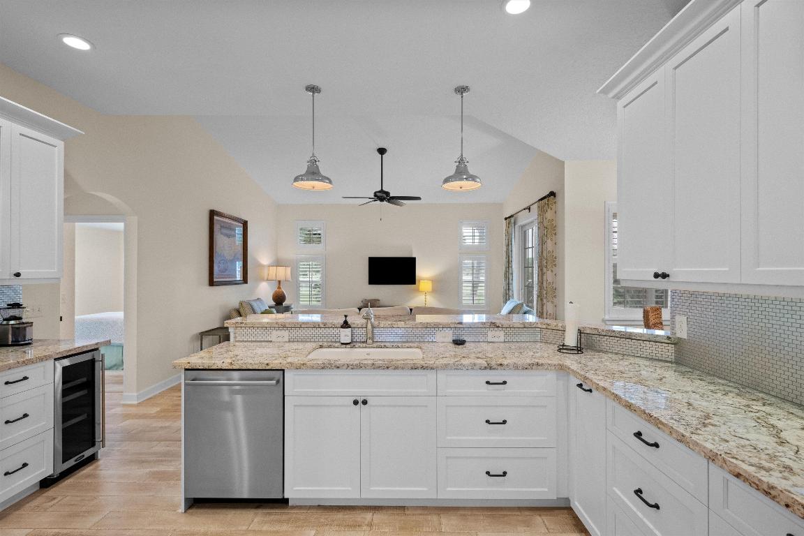 15416 Sunnyland Lane