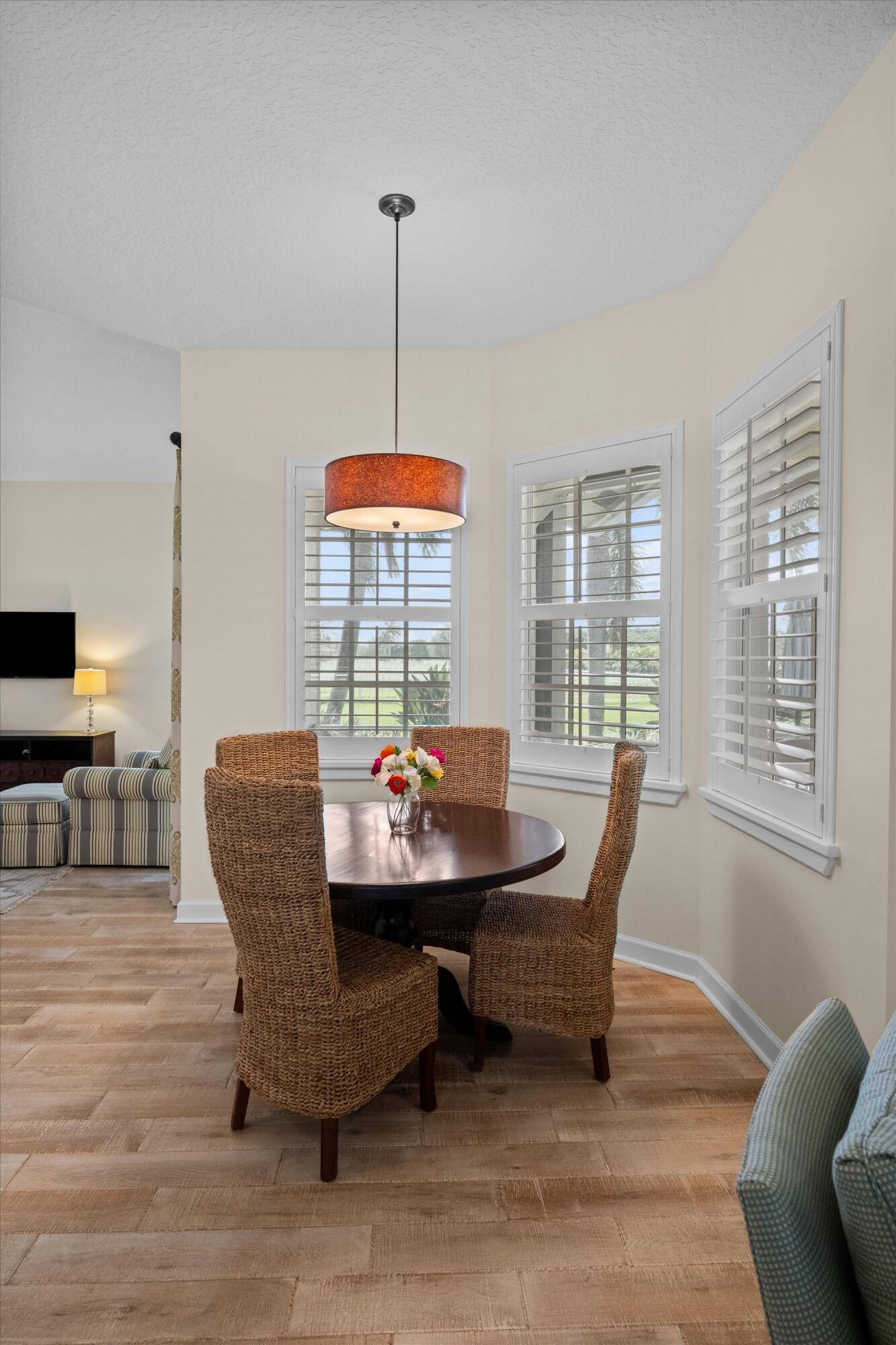 15416 Sunnyland Lane