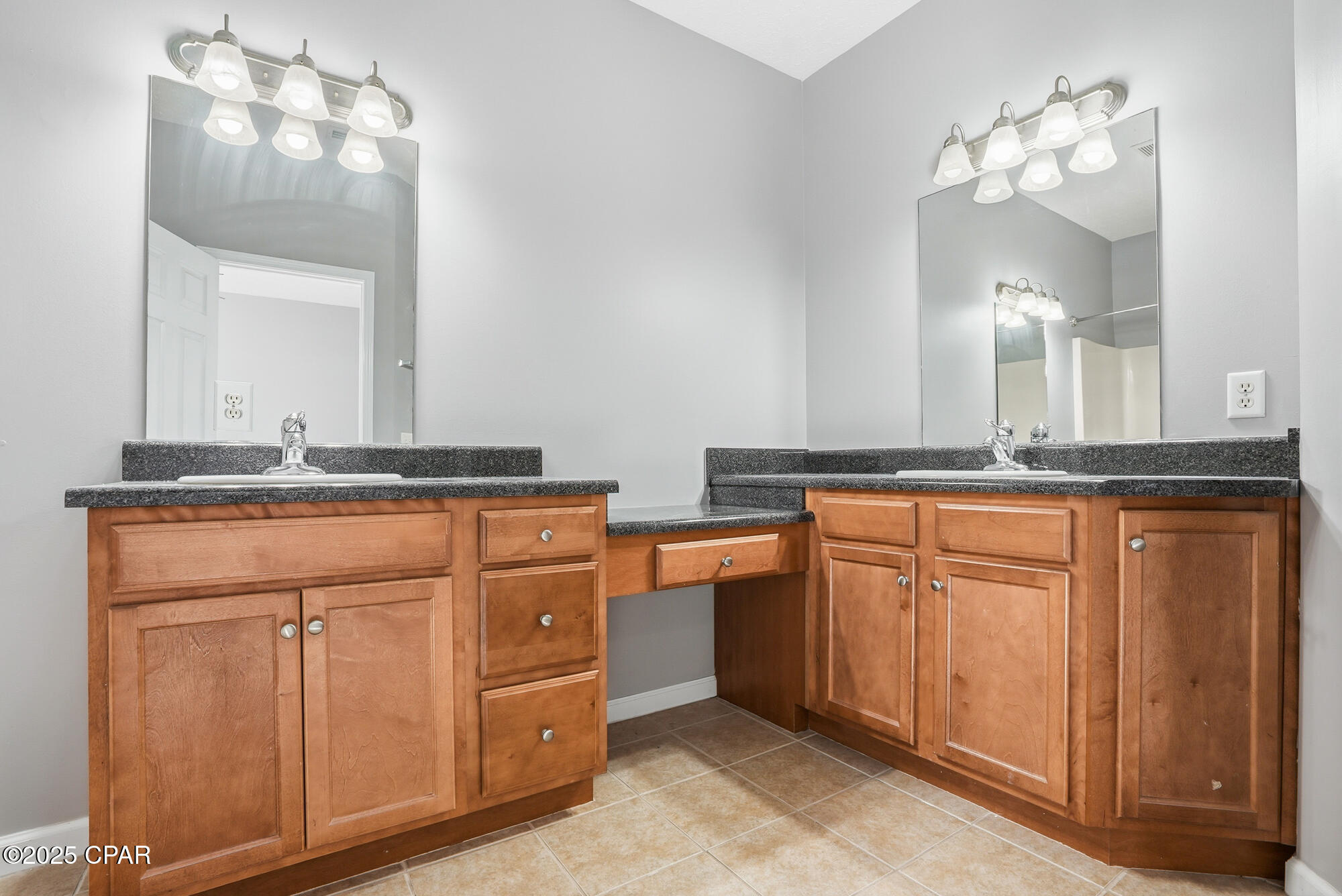 2902 Cocoa Court