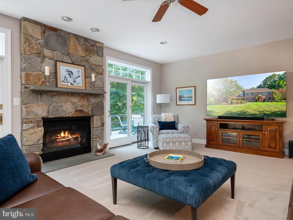 4507 OWENS VALLEY DRIVE