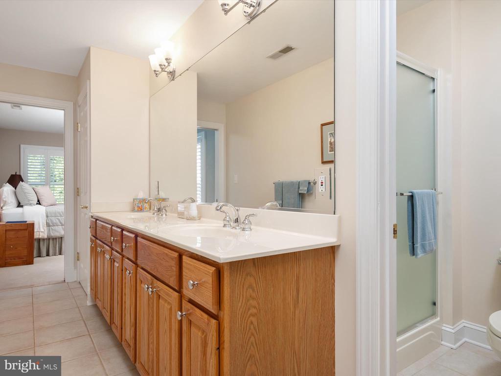 4507 OWENS VALLEY DRIVE