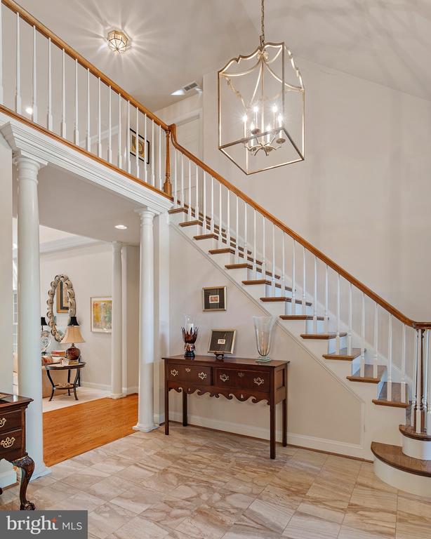 1627 WYATTS RIDGE