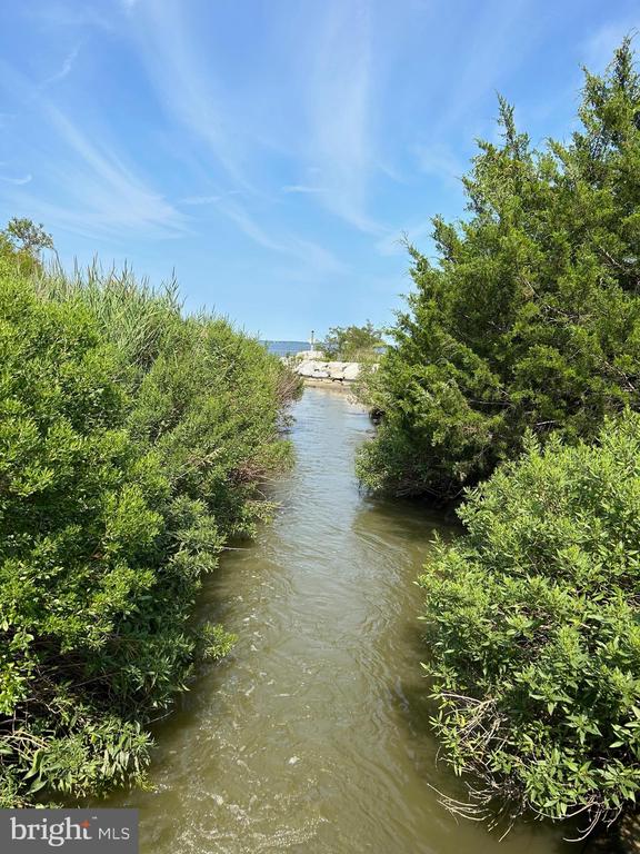 4087 SHOREHAM BEACH ROAD