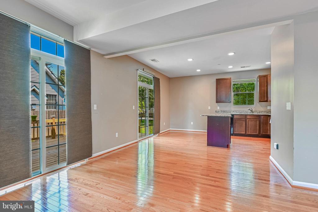 5031 LERCH DRIVE