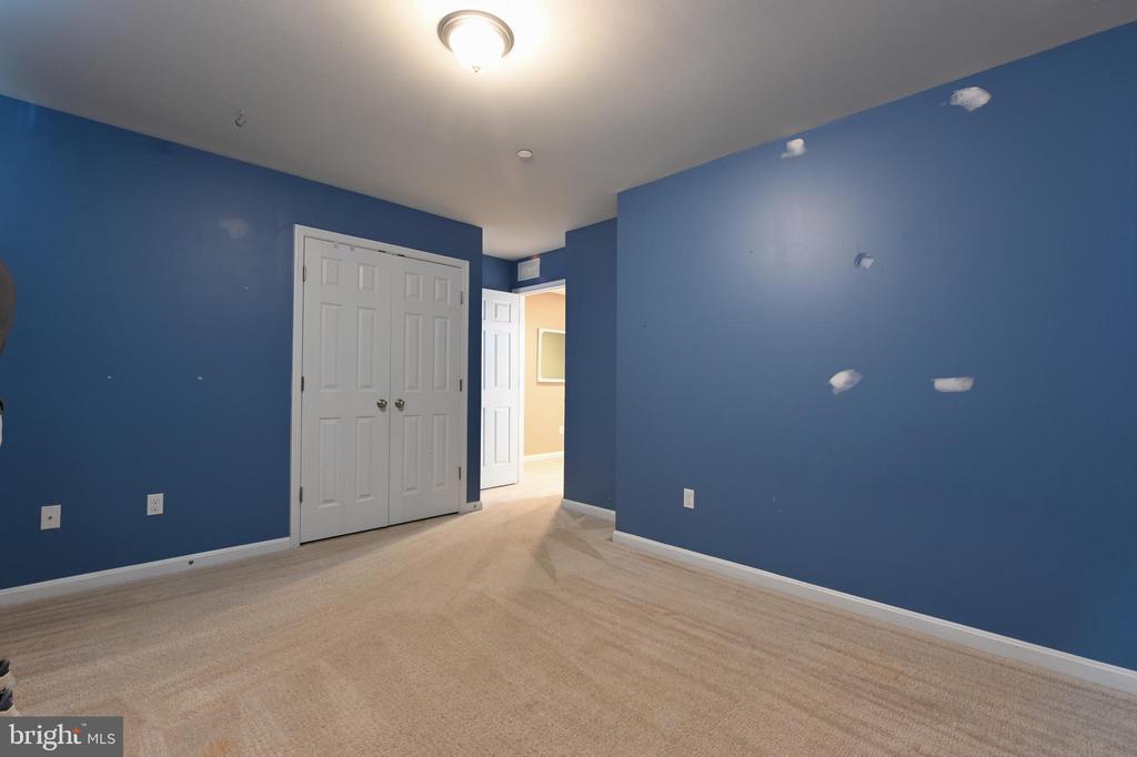 5031 LERCH DRIVE