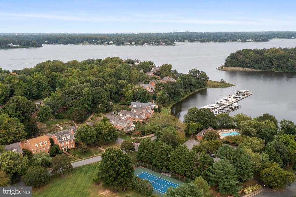 700 SOUTH RIVER LANDING ROAD