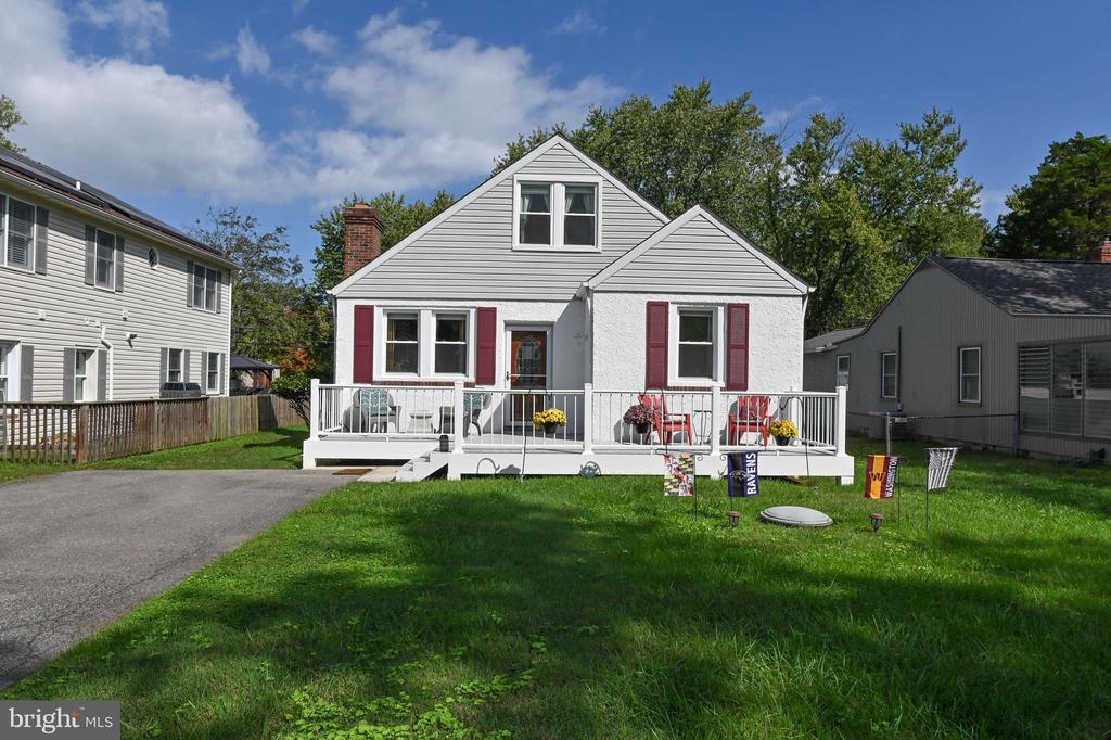 212 MARYLAND AVENUE