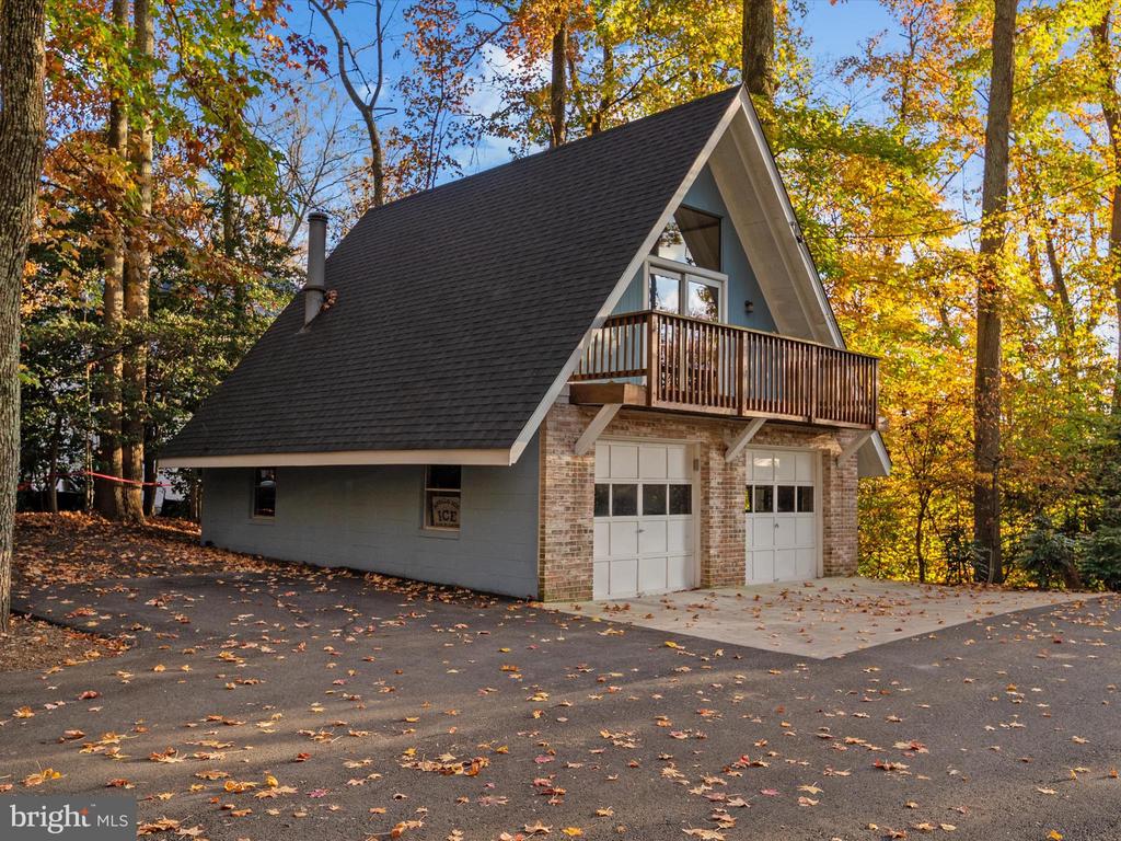 131 WALLACE MANOR ROAD