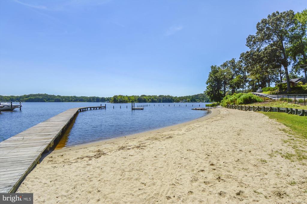 2211 SHORE DRIVE