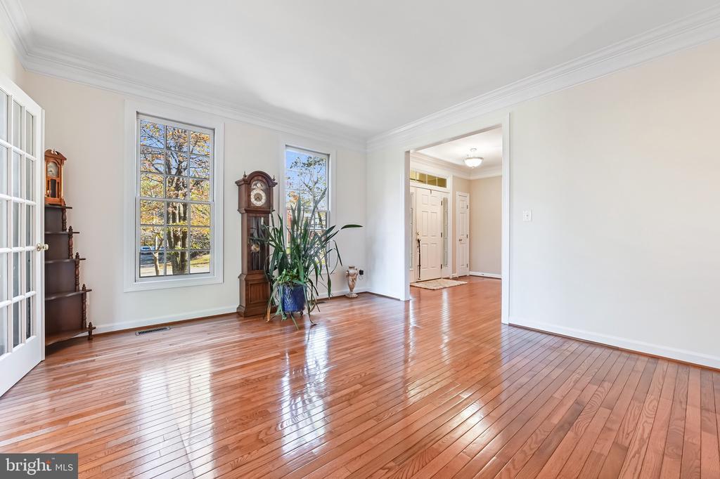 3431 BLANDFORD WAY