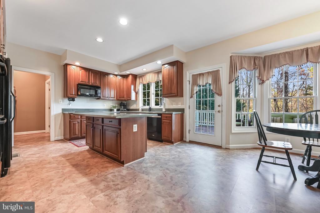 3431 BLANDFORD WAY