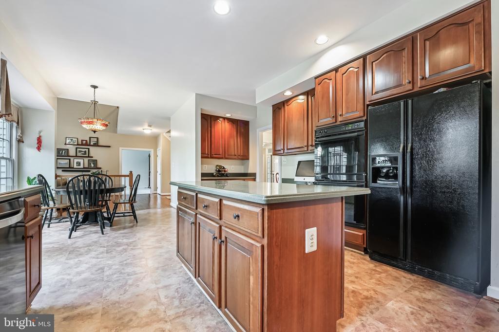 3431 BLANDFORD WAY