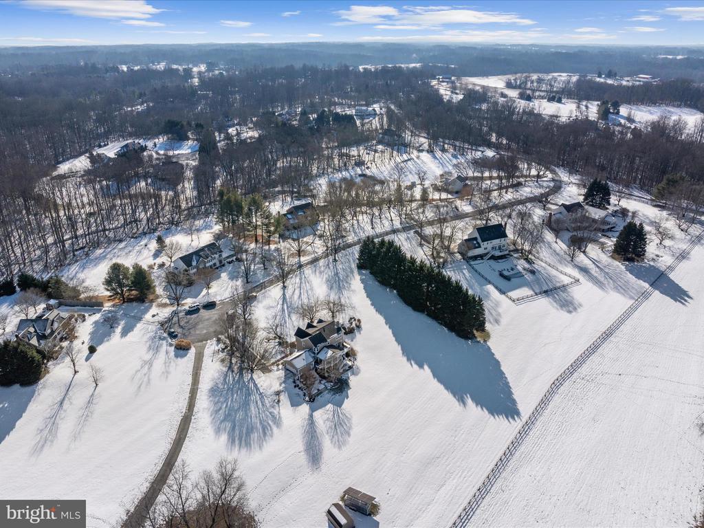4438 WINDSOR FARM ROAD
