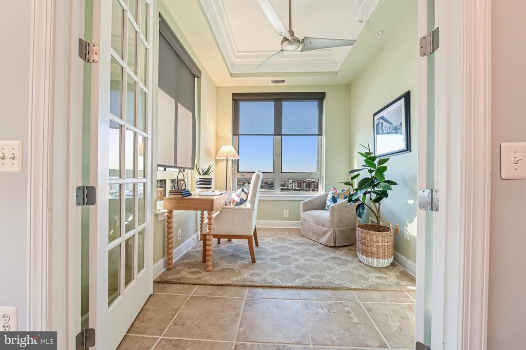 1915 TOWNE CENTRE BOULEVARD Unit: 1003
