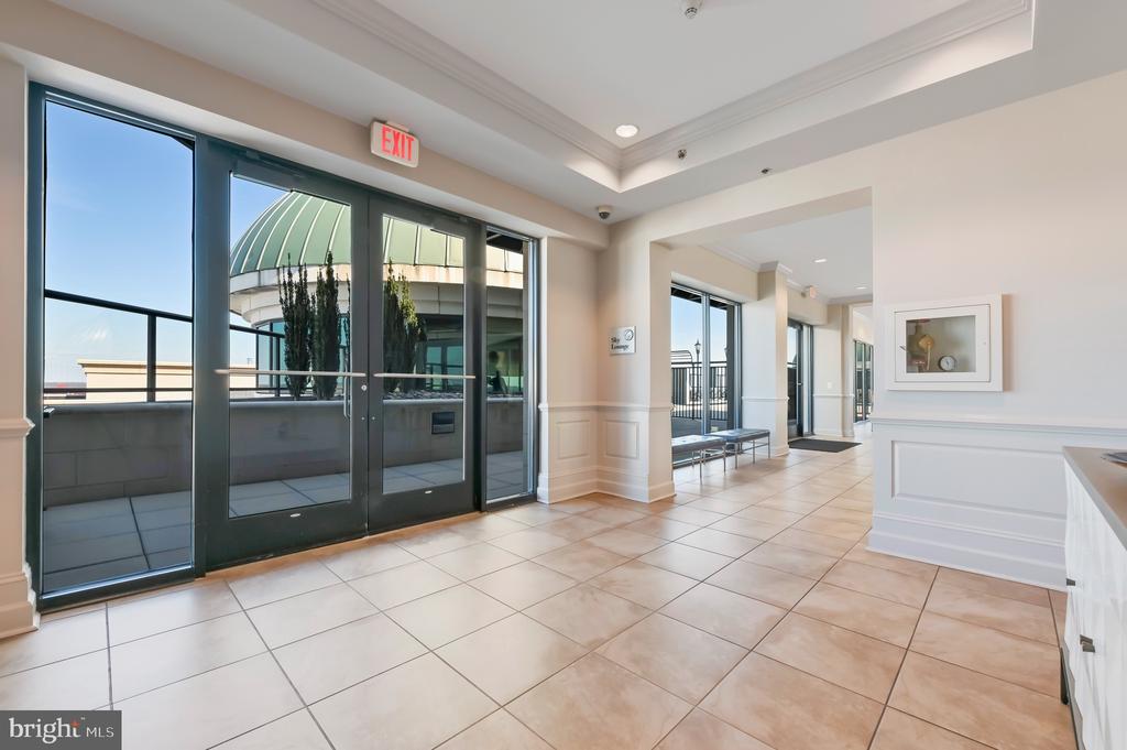 1915 TOWNE CENTRE BOULEVARD Unit: 1003