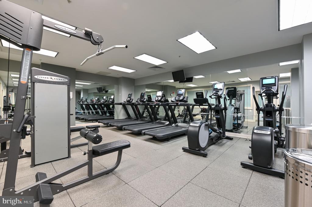 1915 TOWNE CENTRE BOULEVARD Unit: 1003