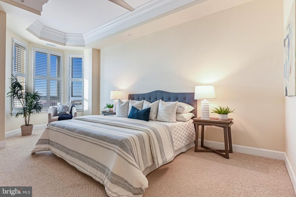 1915 TOWNE CENTRE BOULEVARD Unit: 1003