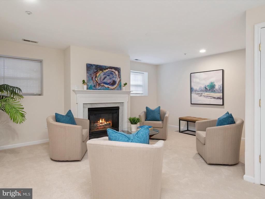 613 PURITAN COURT