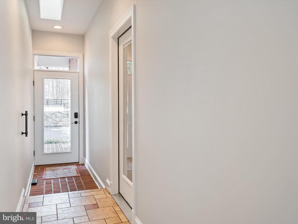 4434 WINDSOR FARM ROAD