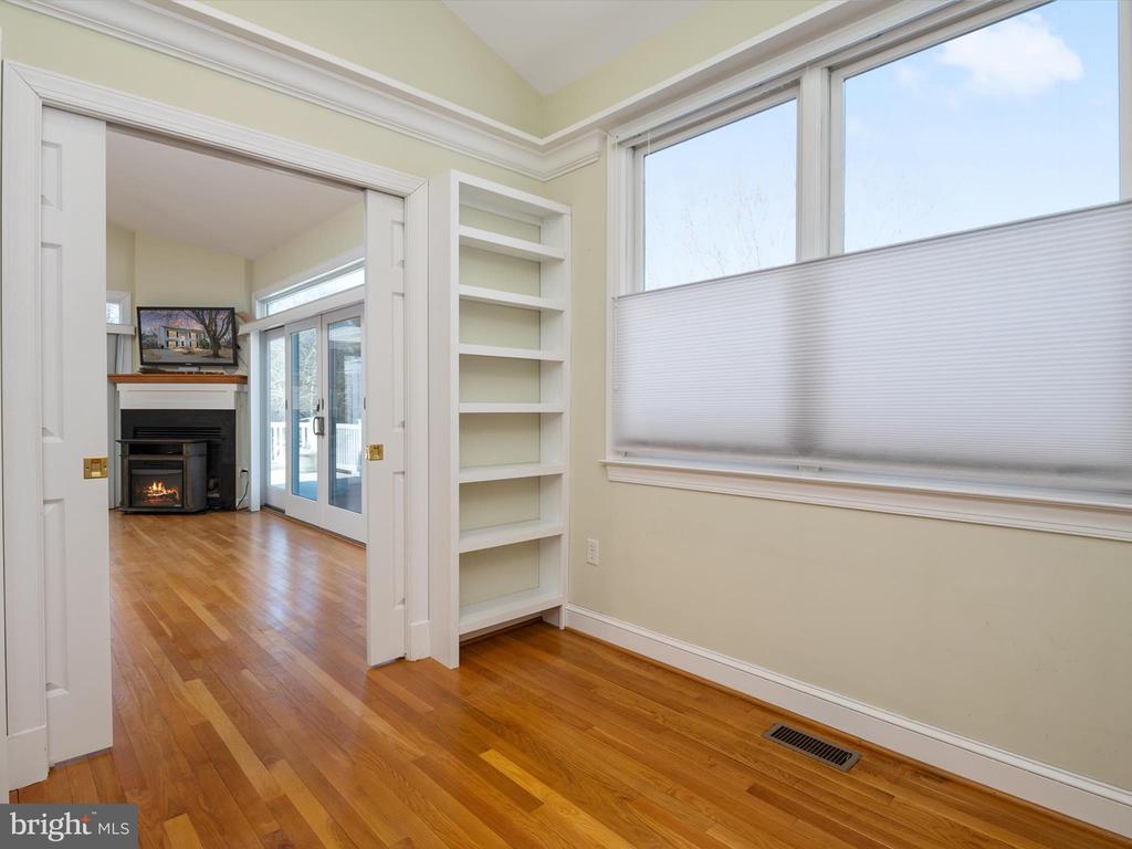 4434 WINDSOR FARM ROAD