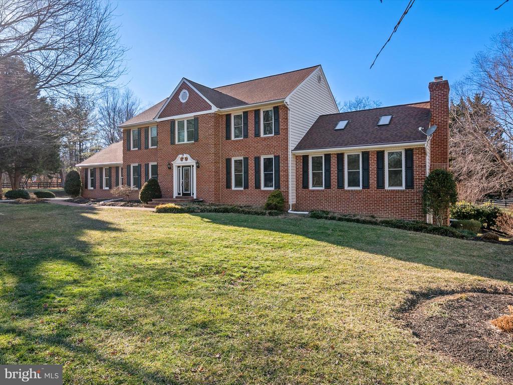 4434 WINDSOR FARM ROAD