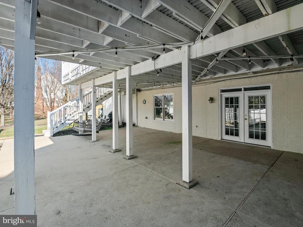 4434 WINDSOR FARM ROAD