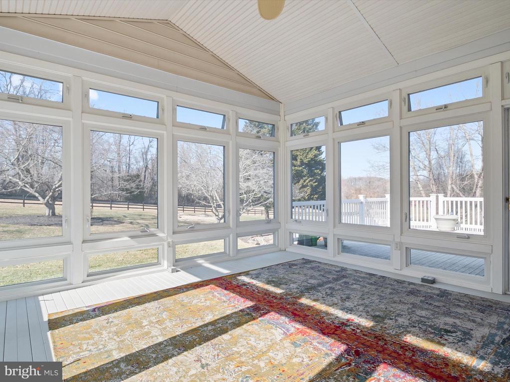 4434 WINDSOR FARM ROAD
