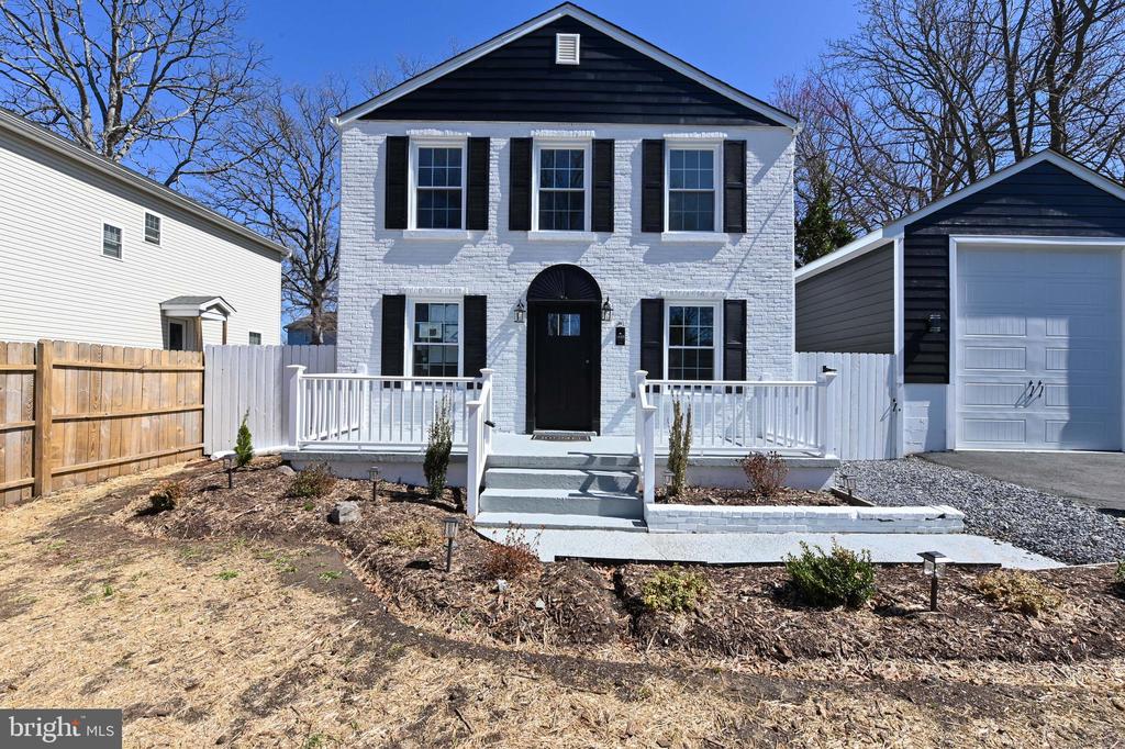 1637 FAIRHILL DRIVE