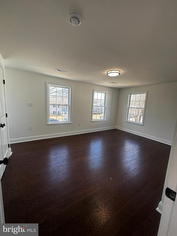 1637 FAIRHILL DRIVE