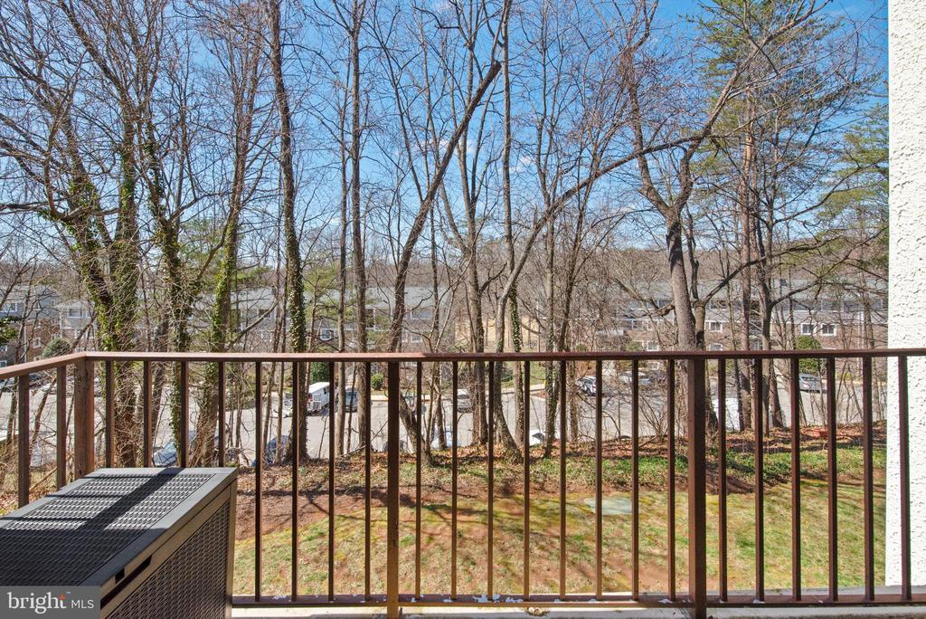 603 OAKLAND HILLS COURT Unit: 201