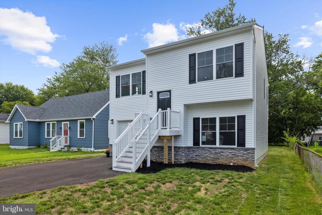 211 GREENLAND BEACH ROAD