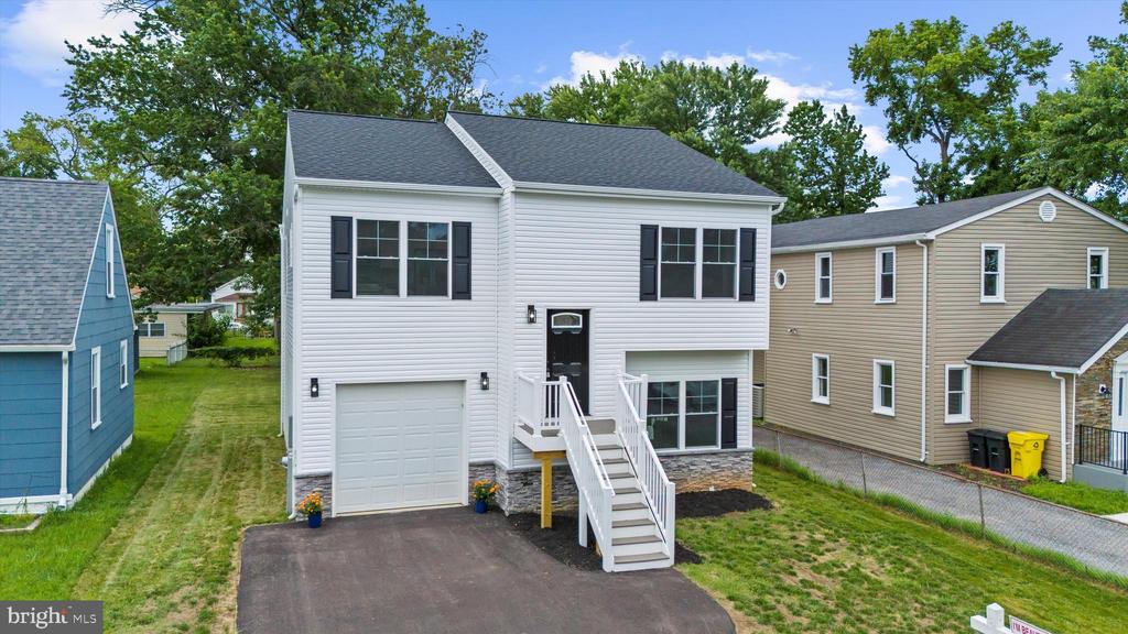 211 GREENLAND BEACH ROAD