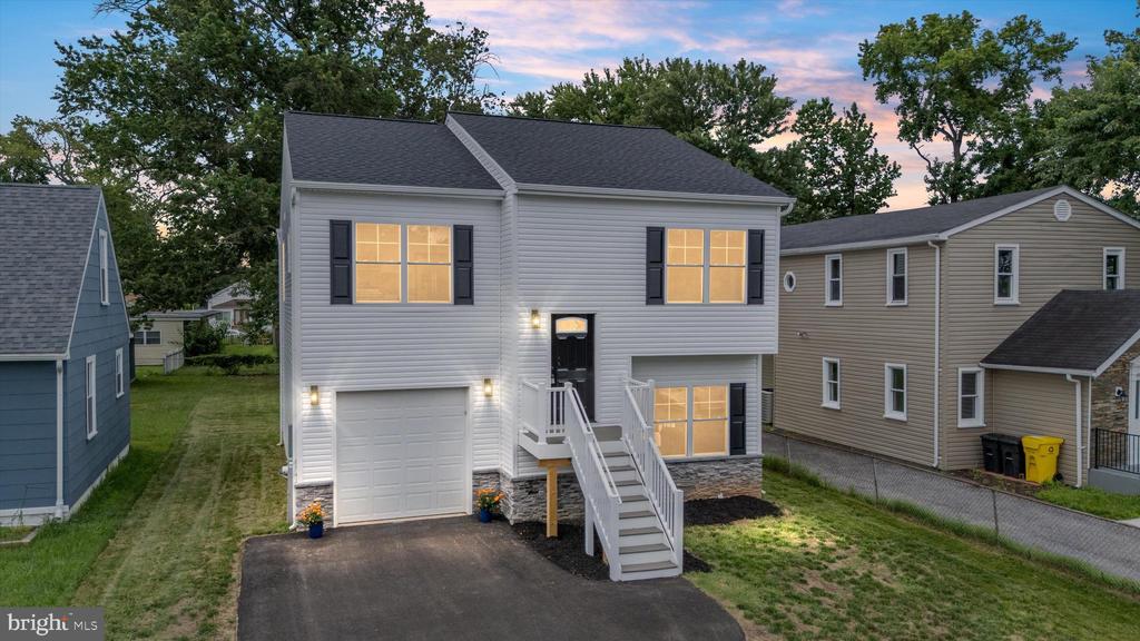 211 GREENLAND BEACH ROAD