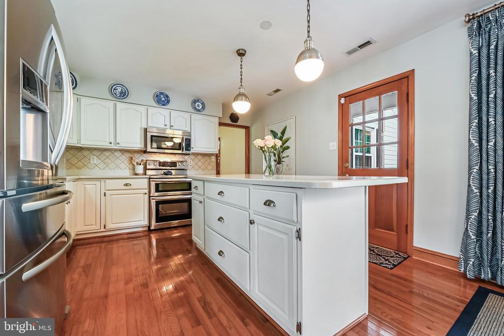 665 BAYARD ROAD