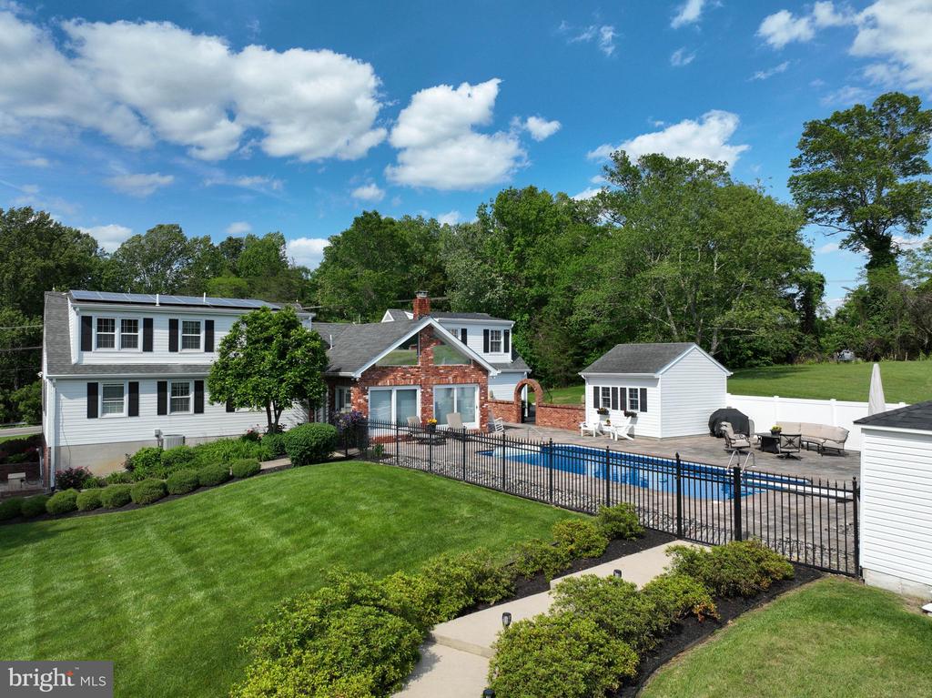 665 BAYARD ROAD