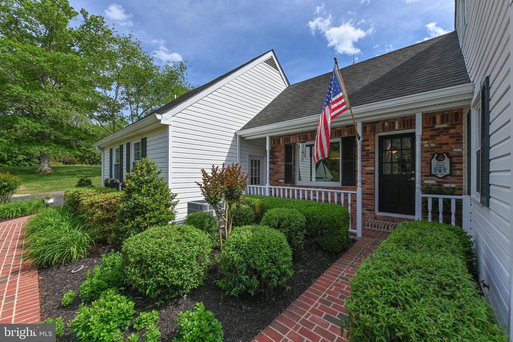 665 BAYARD ROAD