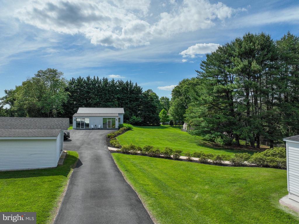 665 BAYARD ROAD