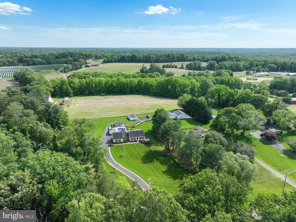 665 BAYARD ROAD