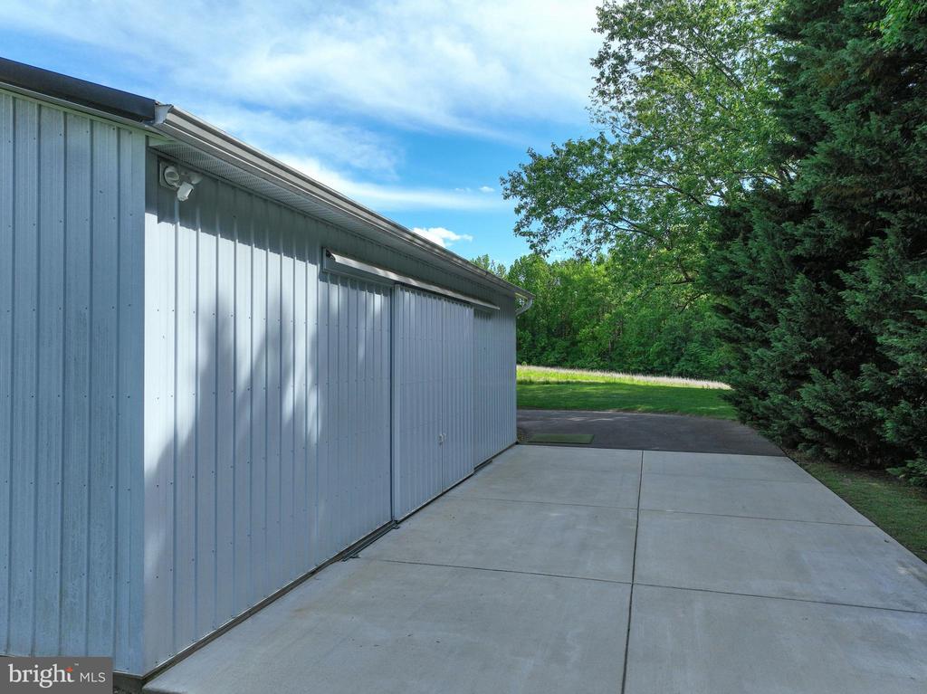 665 BAYARD ROAD