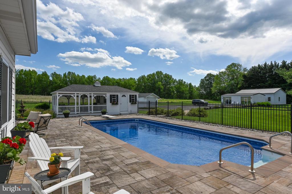 665 BAYARD ROAD