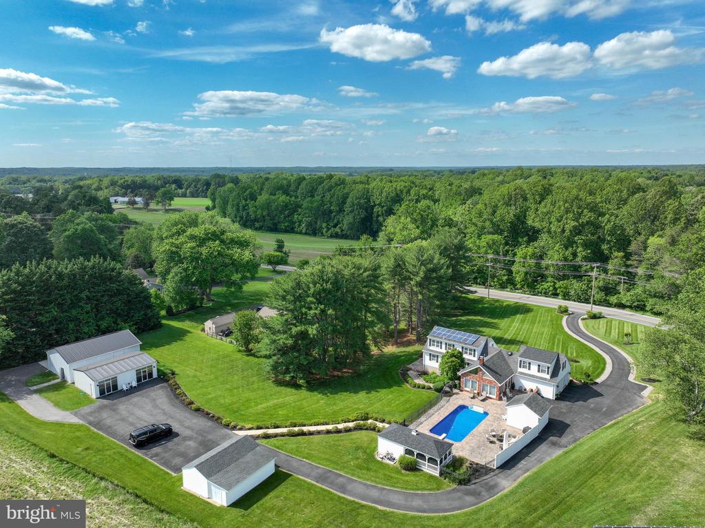 665 BAYARD ROAD
