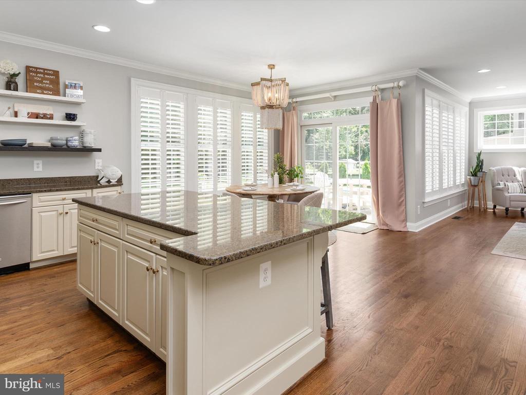 3309 KENNEY LANE