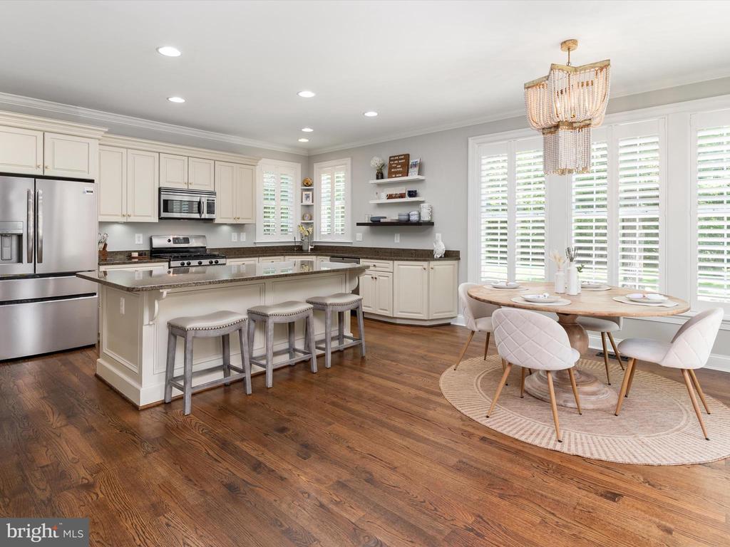 3309 KENNEY LANE