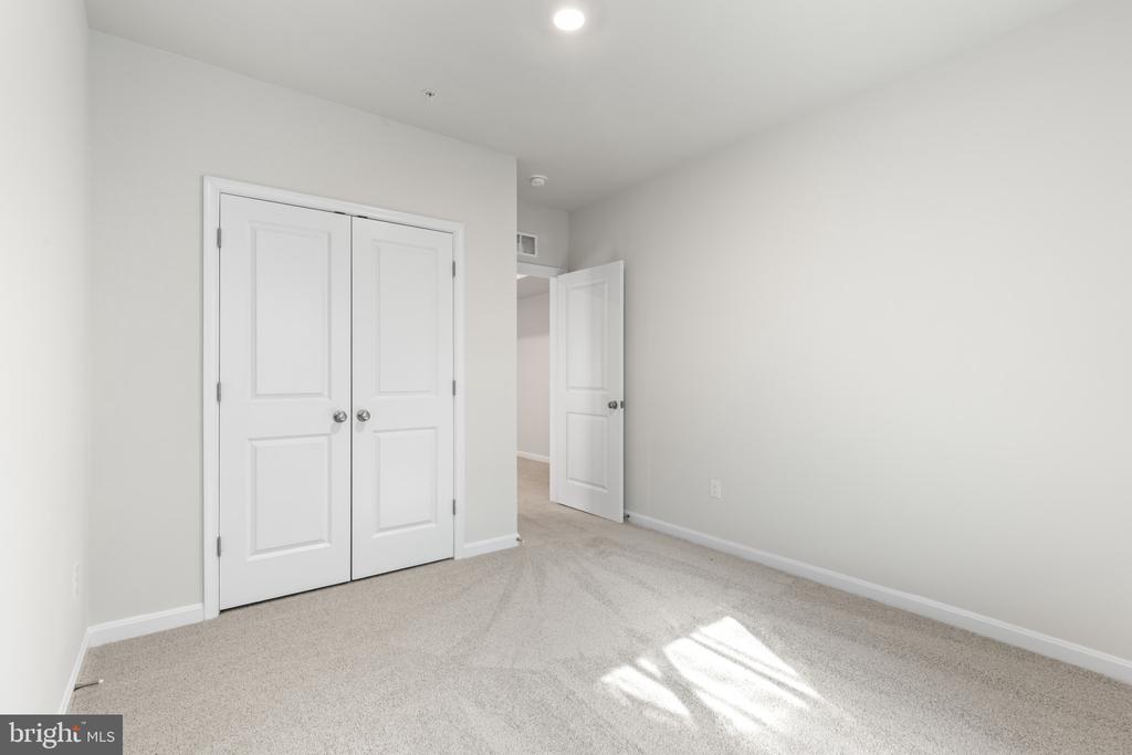 3701 DEVONANN LANE