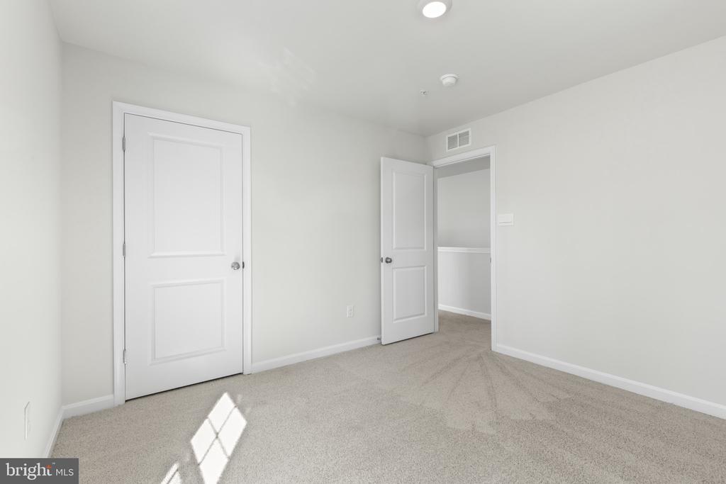 3701 DEVONANN LANE