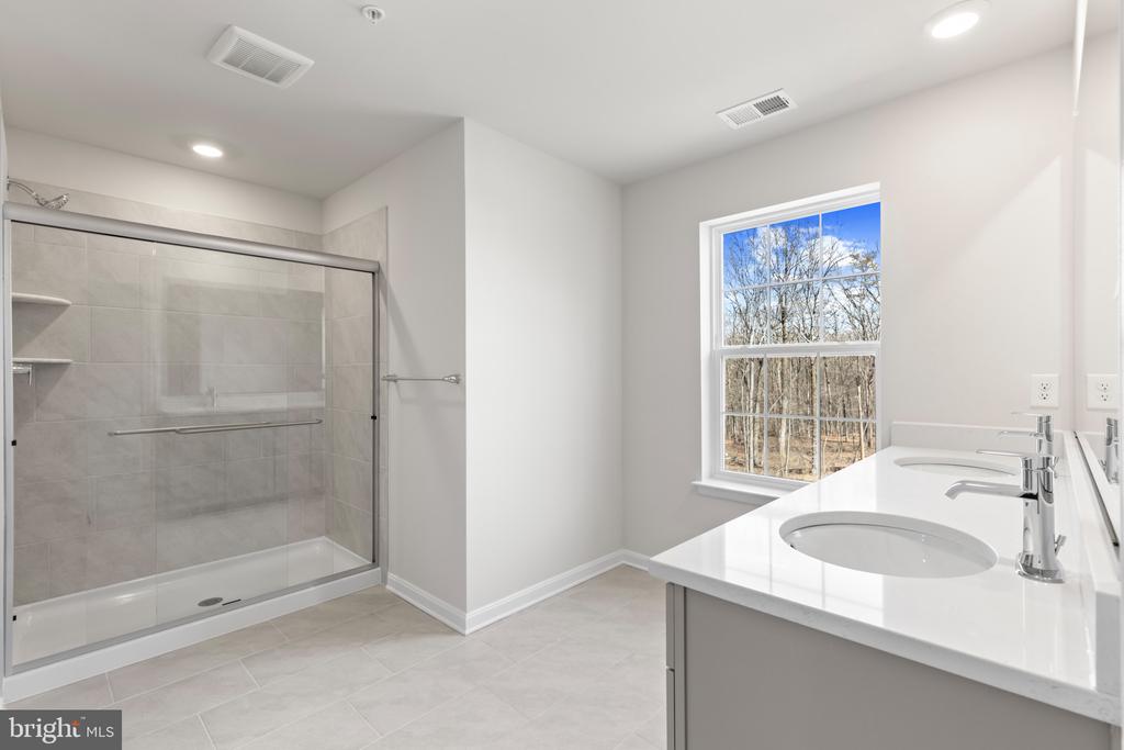 3701 DEVONANN LANE