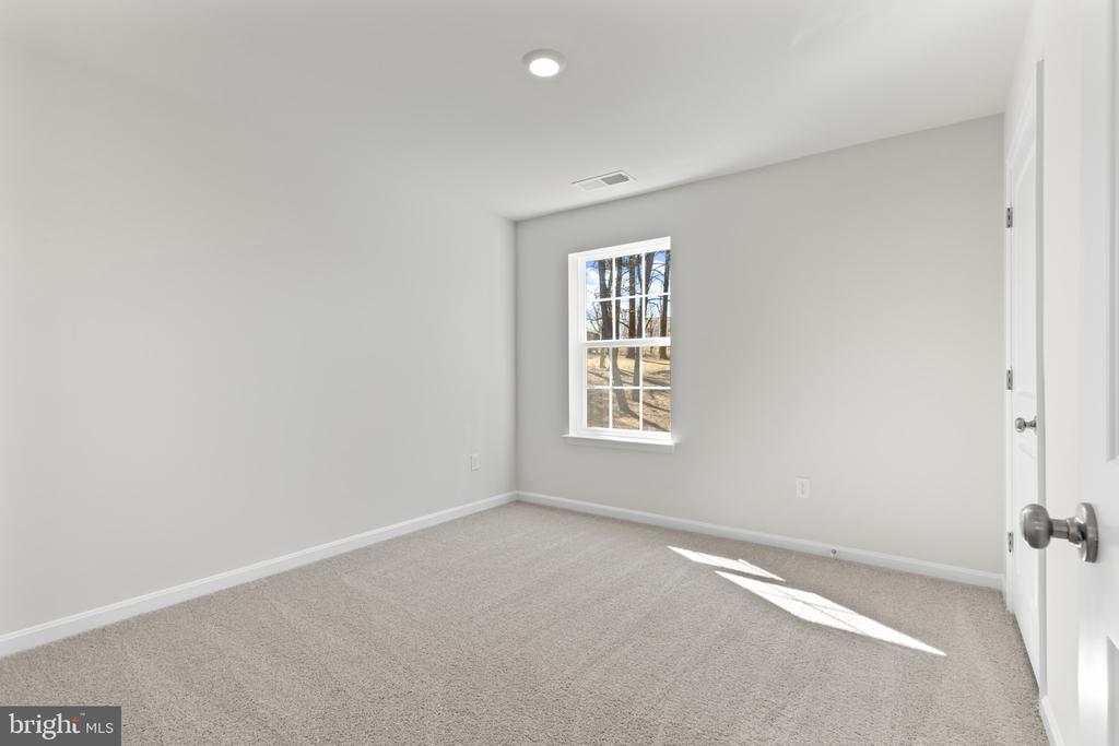 3701 DEVONANN LANE