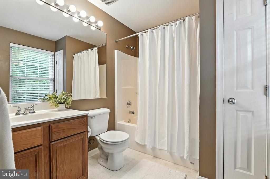 138 QUIET WATERS PLACE