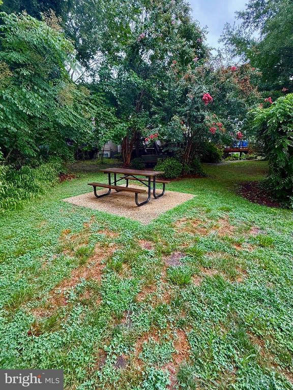 138 QUIET WATERS PLACE